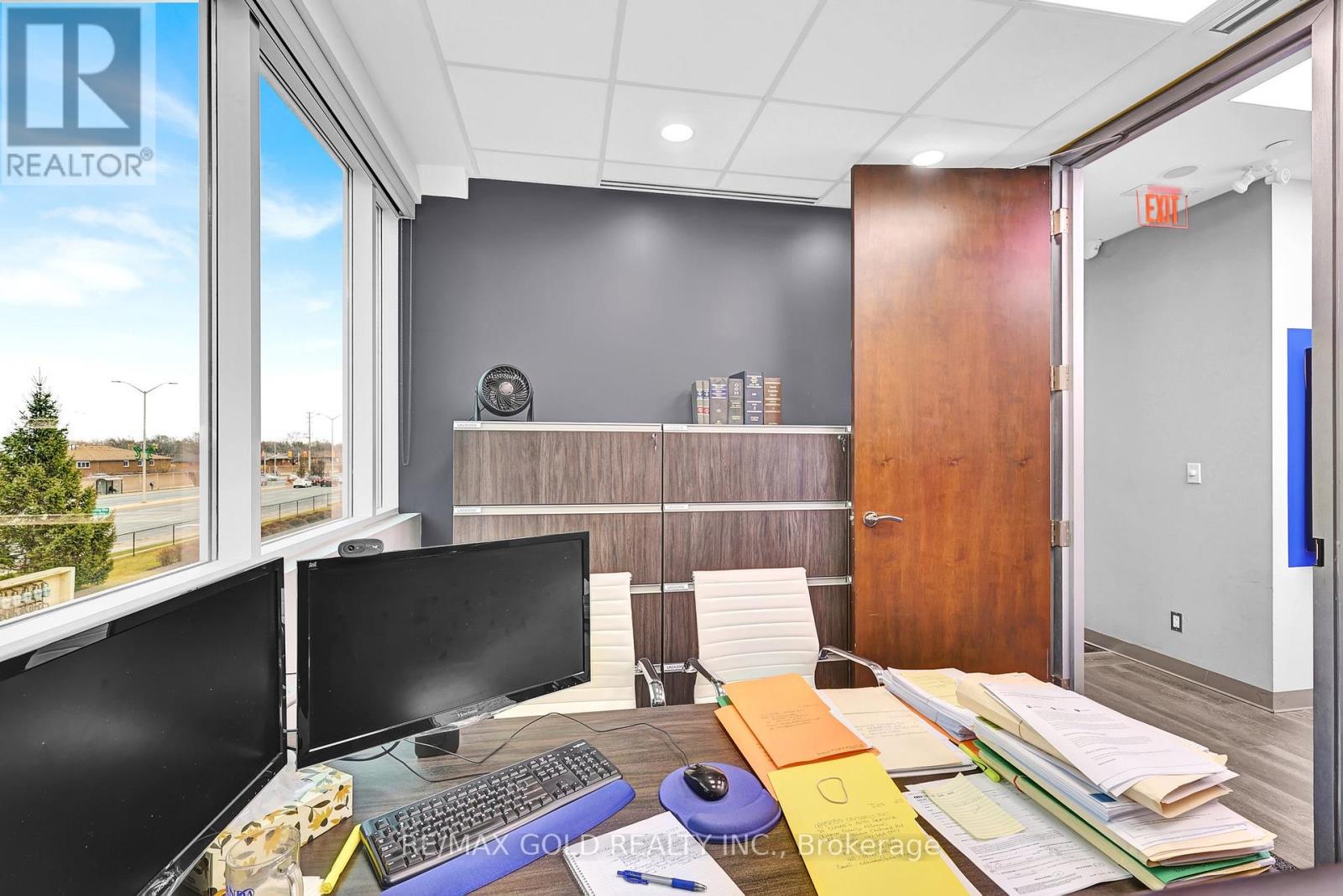 218 - 2980 Drew Road, Mississauga, Ontario  L4T 0A7 - Photo 5 - W12613178