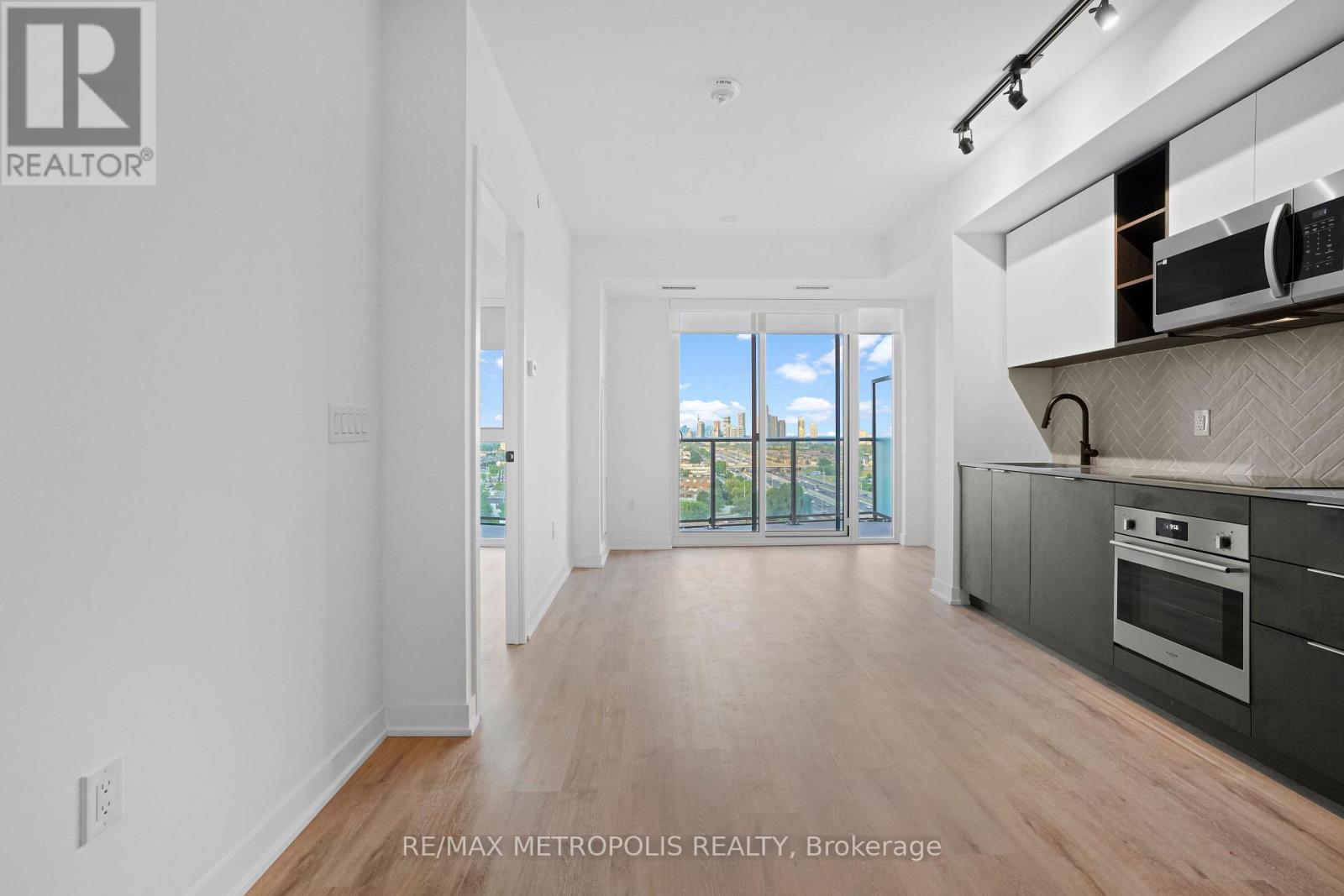 1205 - 36 Zorra Street, Toronto, Ontario  M8Z 4Z7 - Photo 2 - W12613192