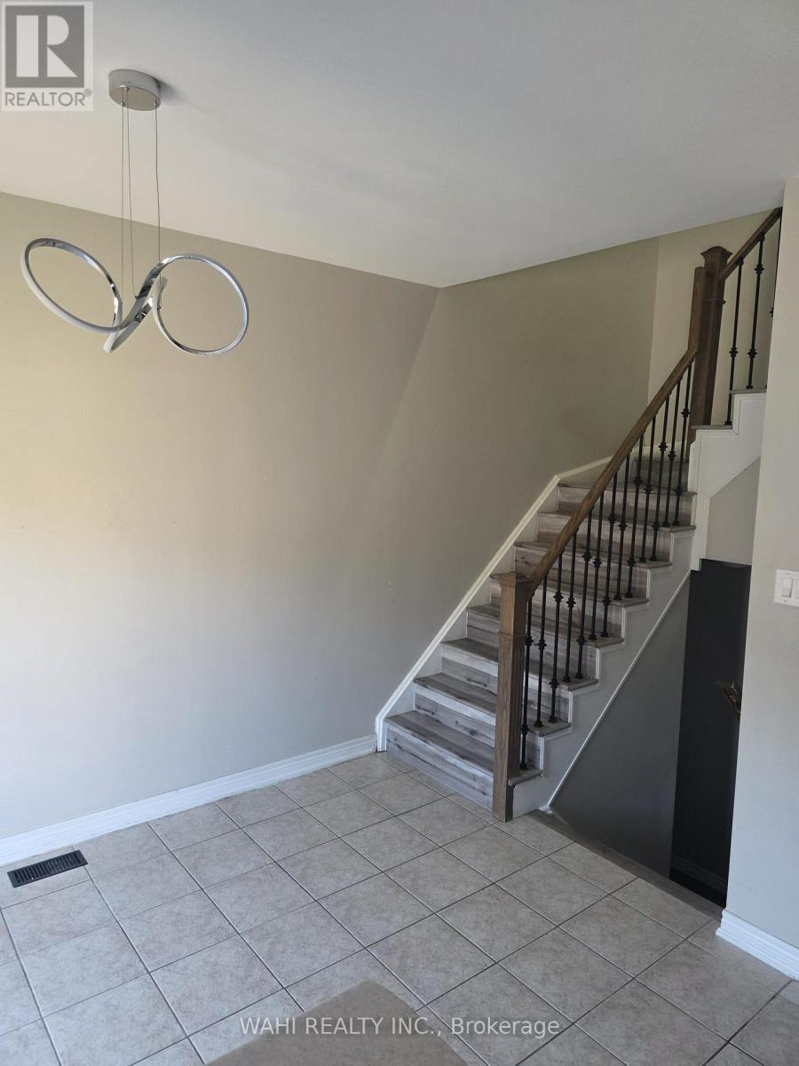 8 Lockport Way, Hamilton, Ontario  L8E 0B1 - Photo 10 - X12612990