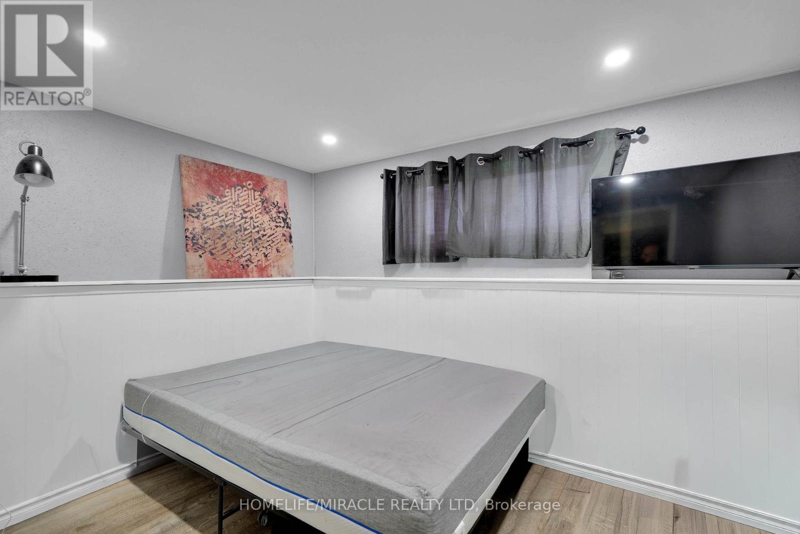 15 Keefer Road, Thorold, Ontario  L2V 4M6 - Photo 18 - X12613012