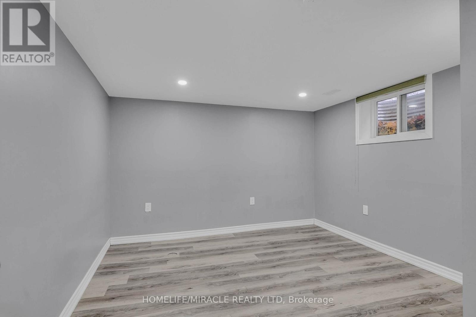 15 Keefer Road, Thorold, Ontario  L2V 4M6 - Photo 20 - X12613012