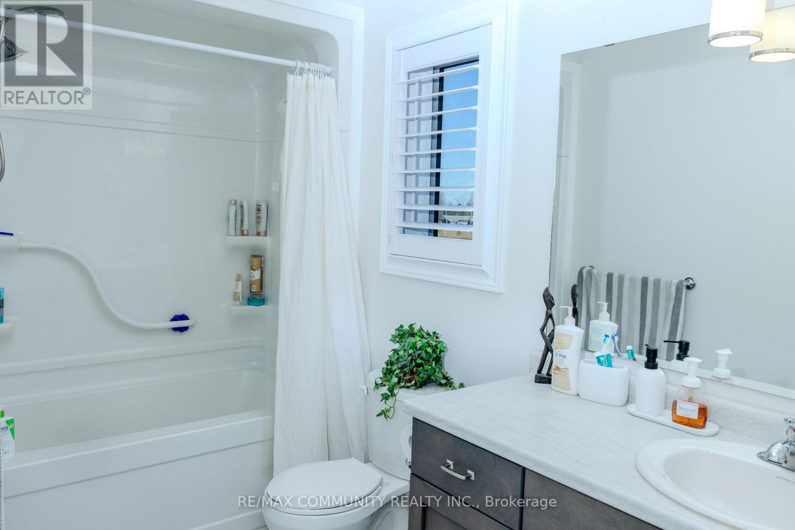 3 Oxford Terrace, St. Thomas, Ontario  N5R 0B5 - Photo 17 - X12613014