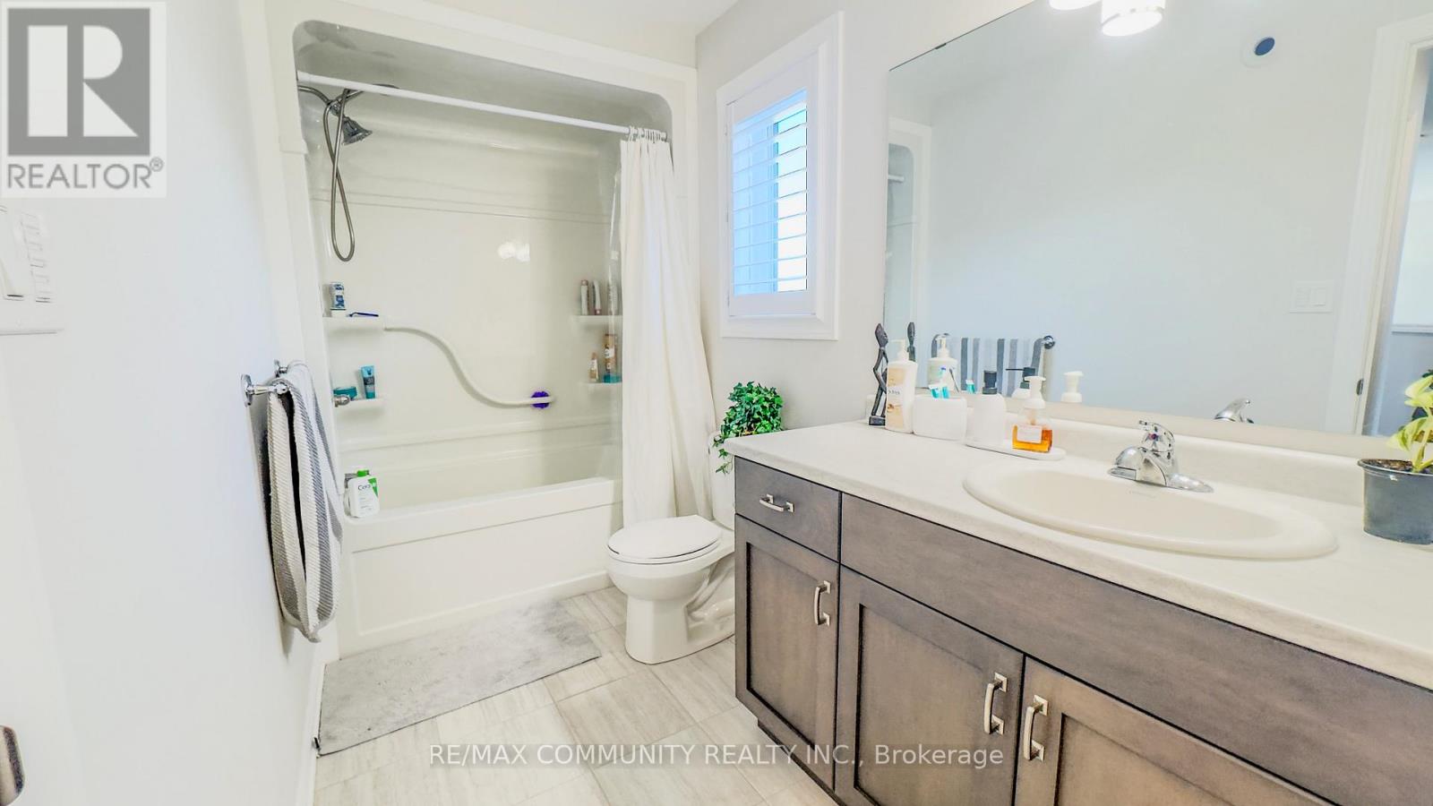 3 Oxford Terrace, St. Thomas, Ontario  N5R 0B5 - Photo 23 - X12613014