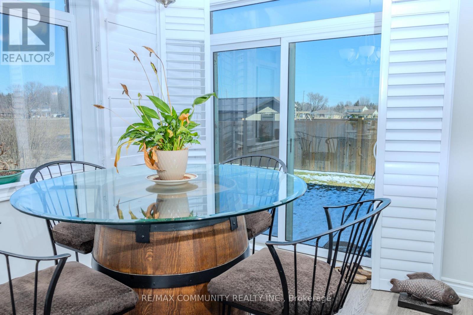 3 Oxford Terrace, St. Thomas, Ontario  N5R 0B5 - Photo 3 - X12613014