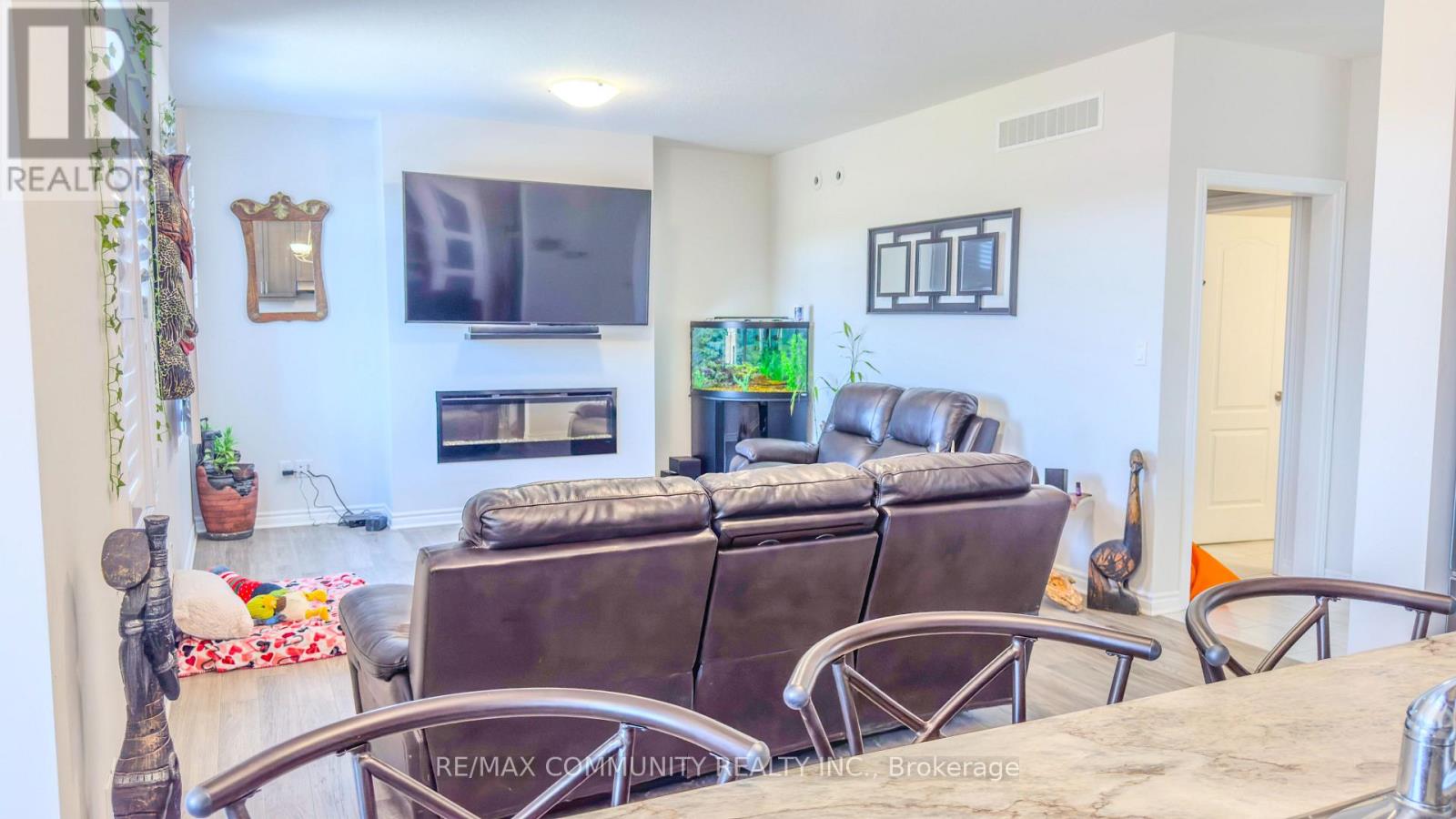 3 Oxford Terrace, St. Thomas, Ontario  N5R 0B5 - Photo 5 - X12613014