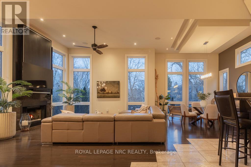 164a Lakeshore Road, St. Catharines, Ontario  L2N 2V1 - Photo 11 - X12613020