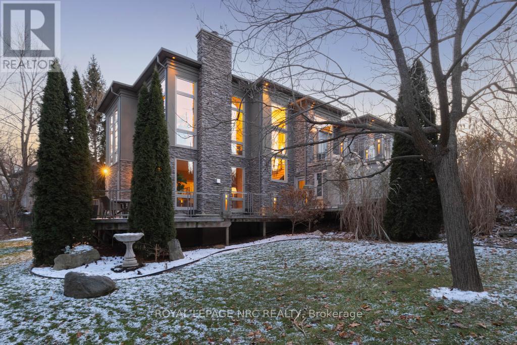 164a Lakeshore Road, St. Catharines, Ontario  L2N 2V1 - Photo 2 - X12613020