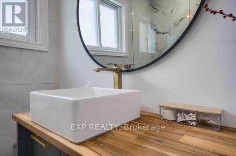 8 Elizabeth Street, St. Catharines, Ontario  L2R 2L1 - Photo 24 - X12613162