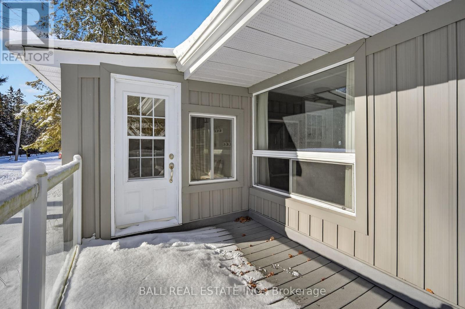 25 Bayview Estate Road, Kawartha Lakes (Fenelon Falls), Ontario  K0M 1N0 - Photo 23 - X12613254