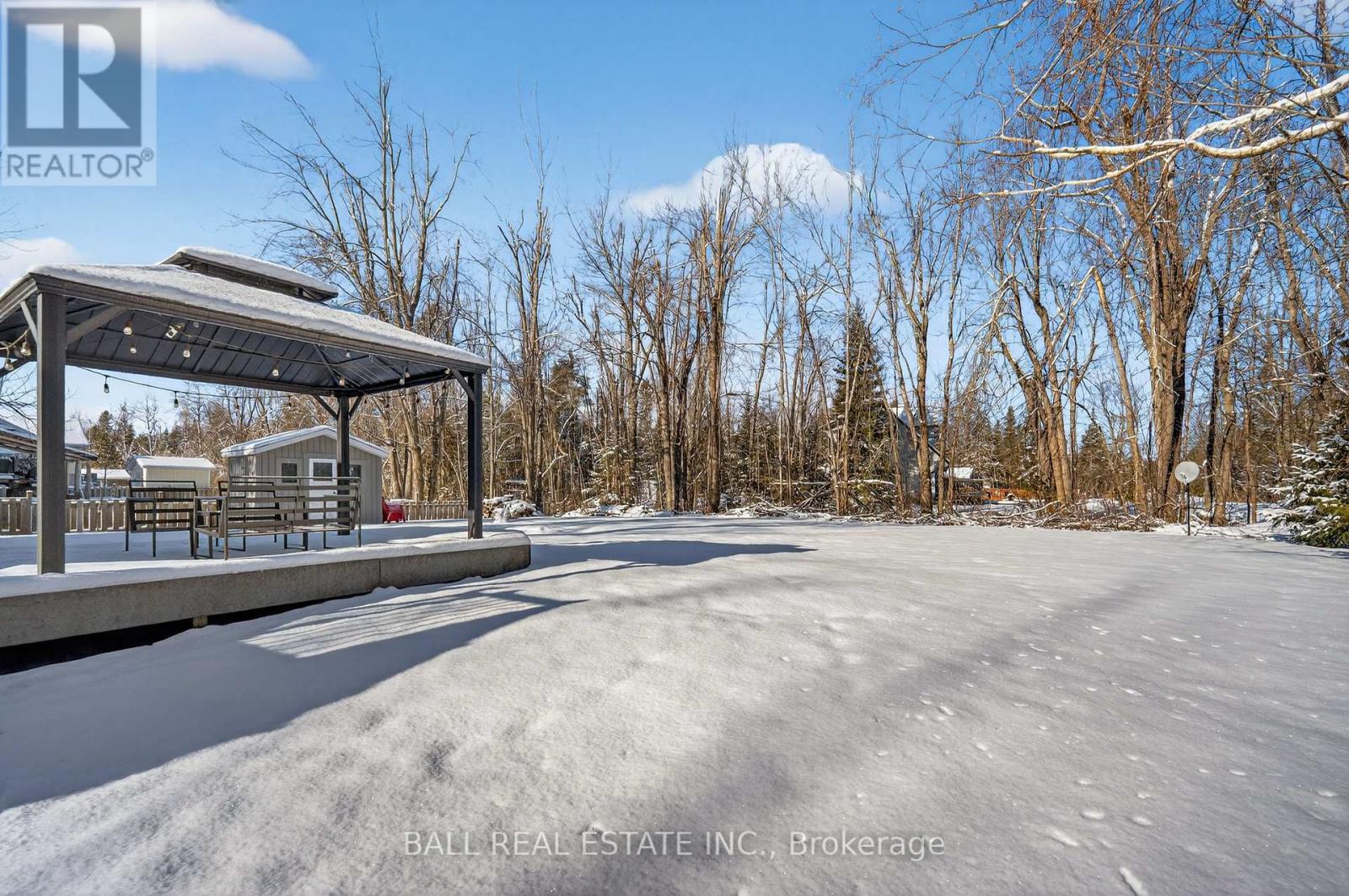 25 Bayview Estate Road, Kawartha Lakes (Fenelon Falls), Ontario  K0M 1N0 - Photo 27 - X12613254