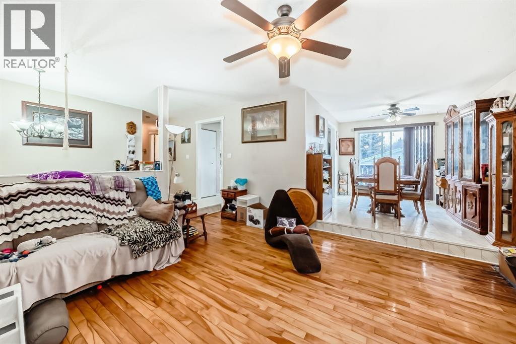 4420 57 Avenue, Innisfail, Alberta  T4G 1K9 - Photo 11 - A2272818