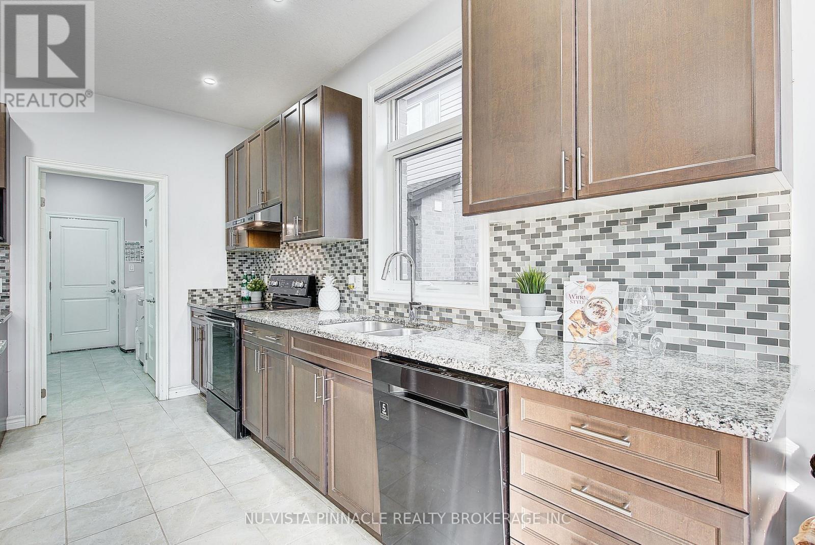 3069 Tokala Trail, London North, Ontario  N6G 0S7 - Photo 15 - X12613220