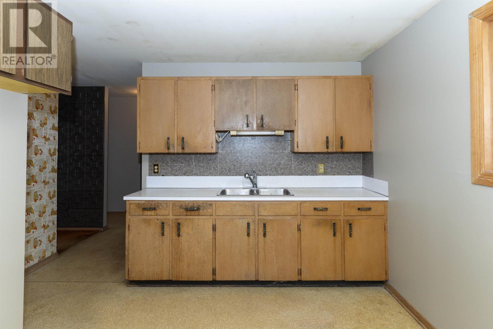 423 Churchill Dr W, Thunder Bay, Ontario  P7C 1V8 - Photo 14 - TB253638