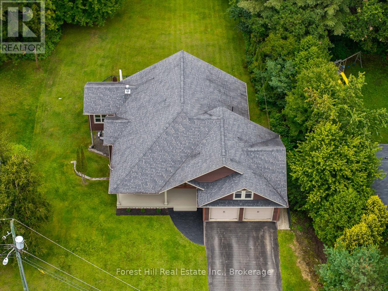 37 Parkway Avenue, Mcdougall, Ontario  P0G 1G0 - Photo 36 - X12405705