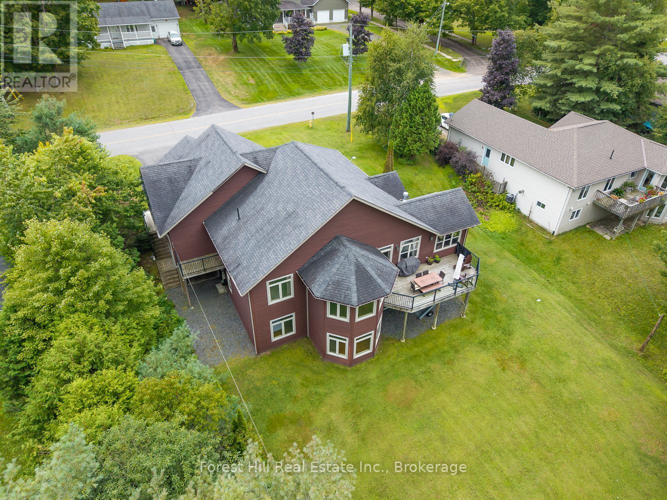 37 Parkway Avenue, Mcdougall, Ontario  P0G 1G0 - Photo 37 - X12405705