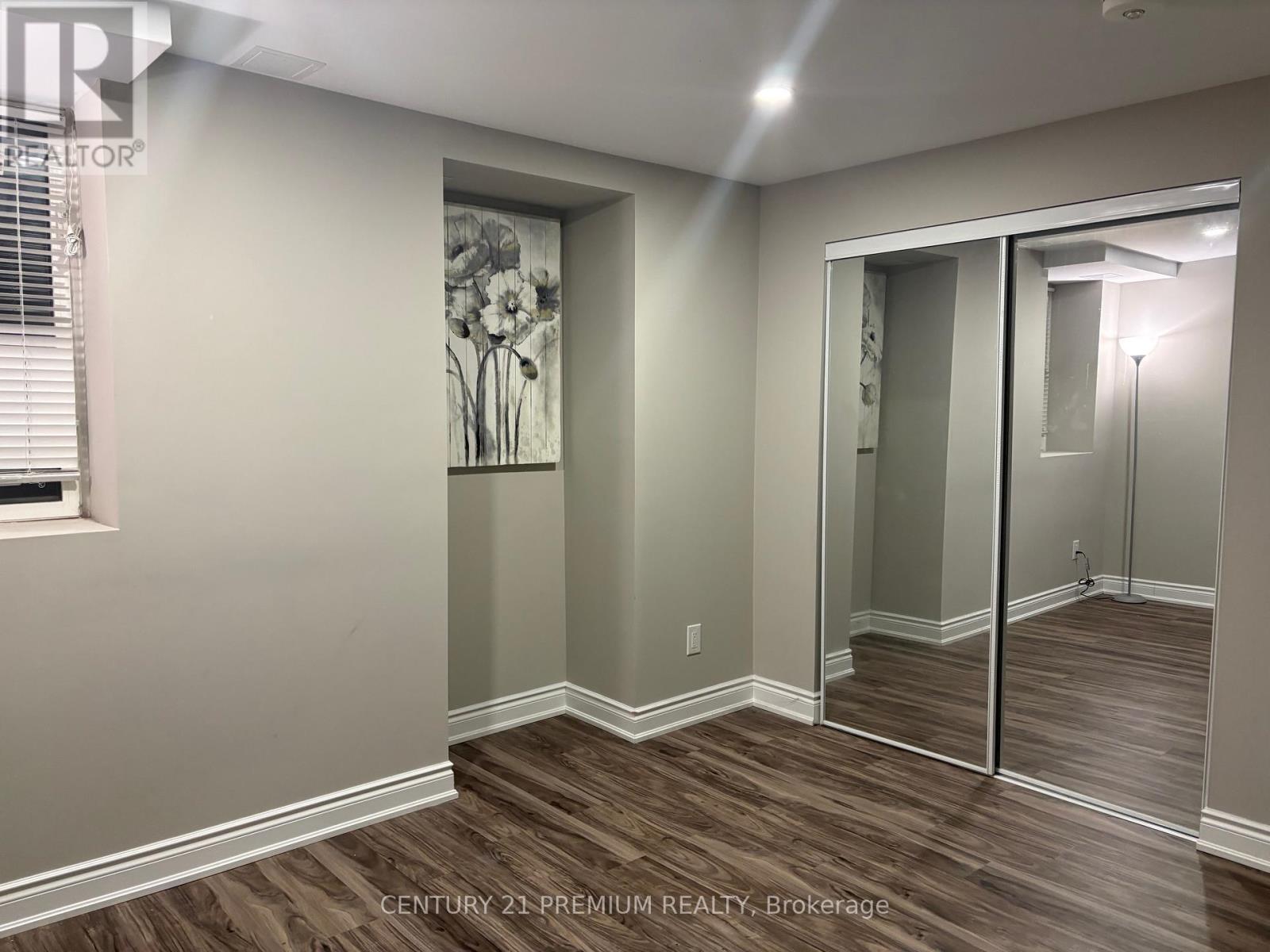 Bsmt 1a - 265 Chilver Heights, Milton, Ontario  L9E 1E1 - Photo 8 - W12590408