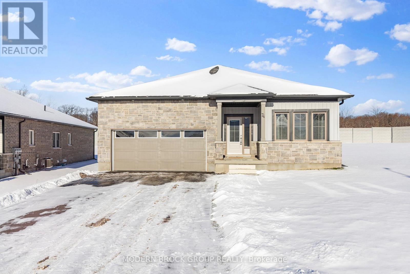 74 Adley Drive, Brockville, Ontario  K6V 7J1 - Photo 1 - X12613250