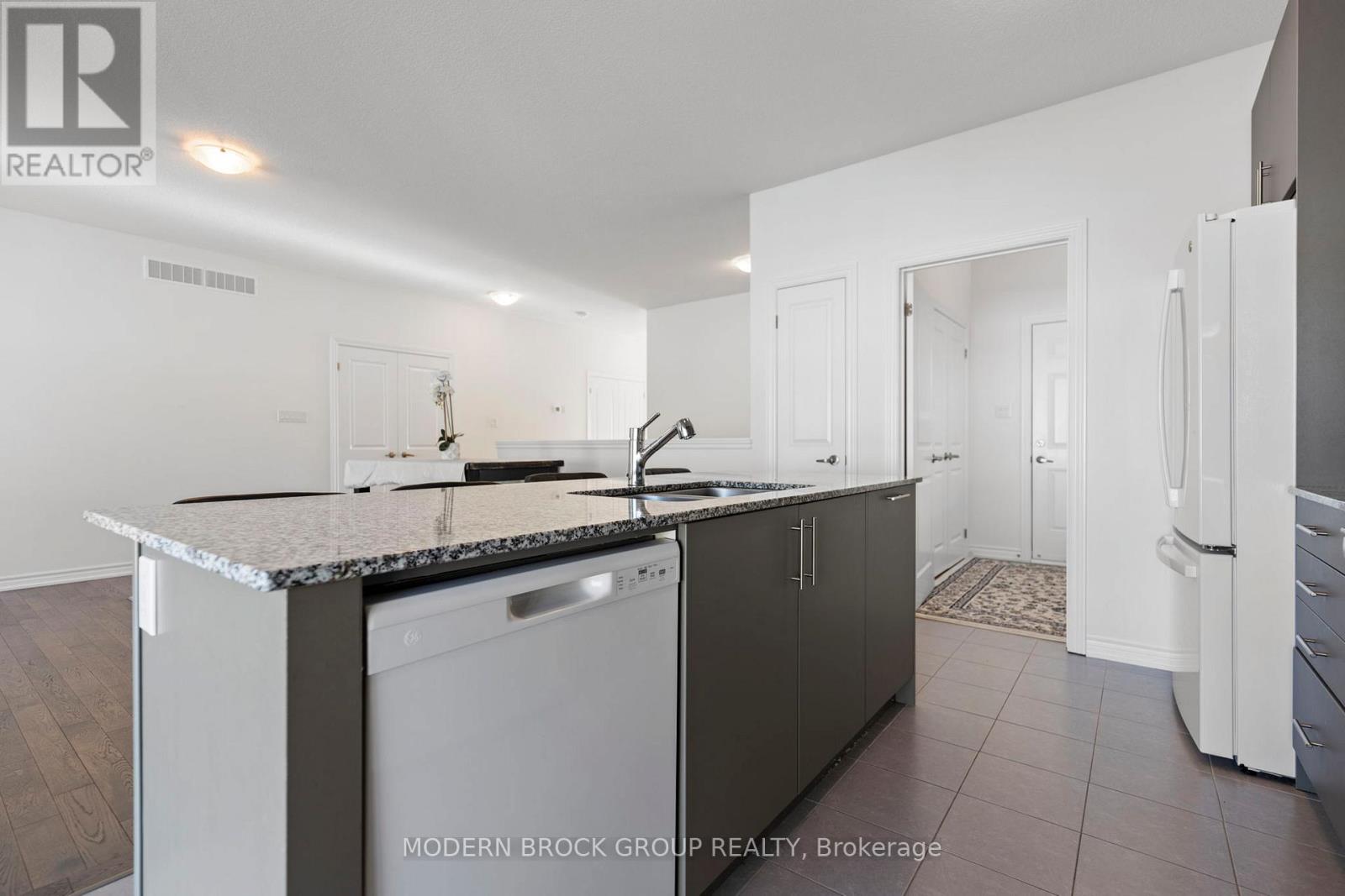 74 Adley Drive, Brockville, Ontario  K6V 7J1 - Photo 19 - X12613250