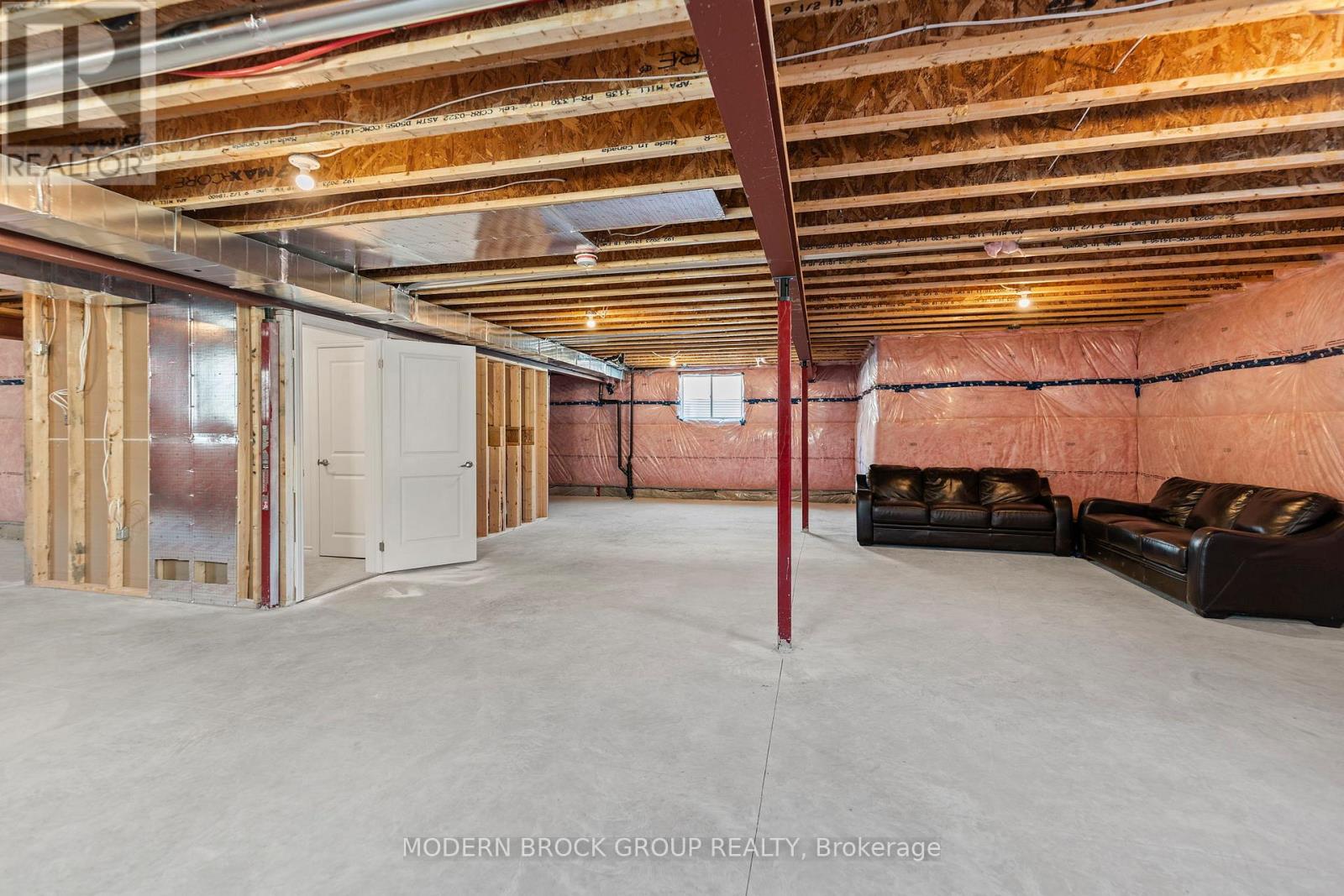 74 Adley Drive, Brockville, Ontario  K6V 7J1 - Photo 38 - X12613250