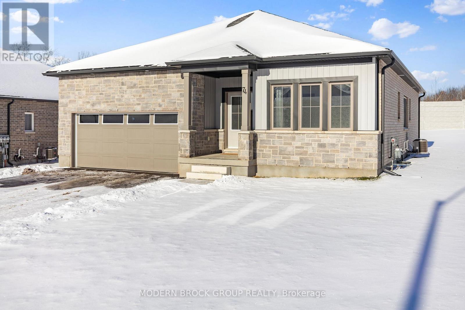 74 Adley Drive, Brockville, Ontario  K6V 7J1 - Photo 4 - X12613250