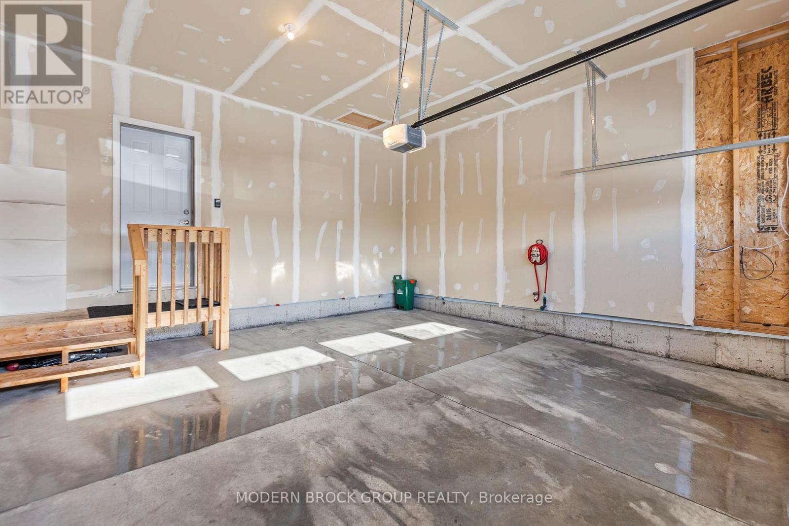 74 Adley Drive, Brockville, Ontario  K6V 7J1 - Photo 43 - X12613250