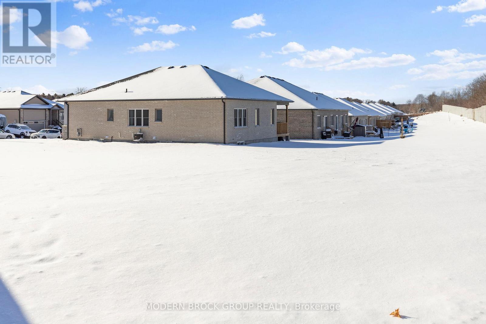 74 Adley Drive, Brockville, Ontario  K6V 7J1 - Photo 5 - X12613250