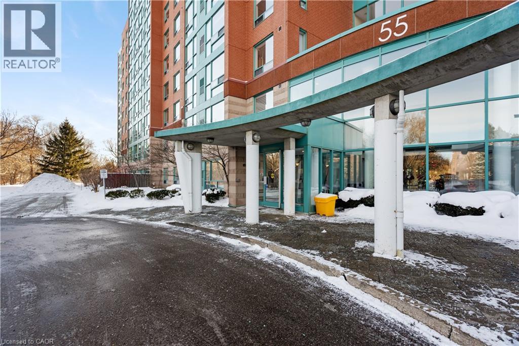 55 Blue Springs Drive, Waterloo, Ontario  N2J 4T3 - Photo 1 - 40792879