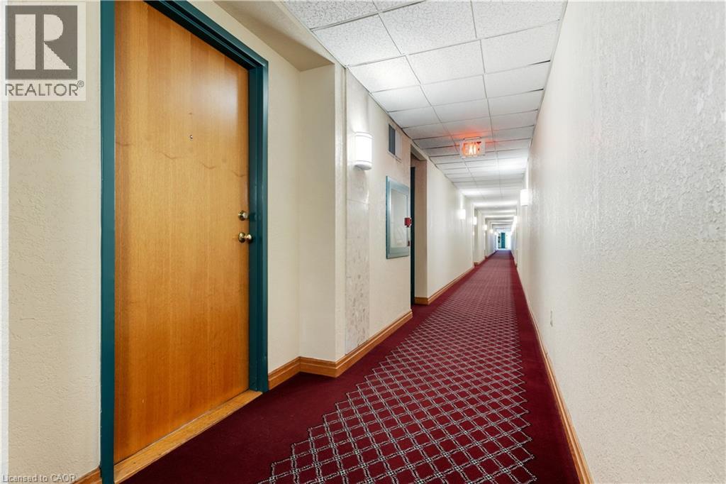 55 Blue Springs Drive, Waterloo, Ontario  N2J 4T3 - Photo 18 - 40792879