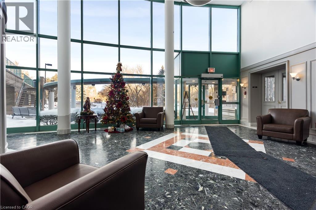 55 Blue Springs Drive, Waterloo, Ontario  N2J 4T3 - Photo 23 - 40792879