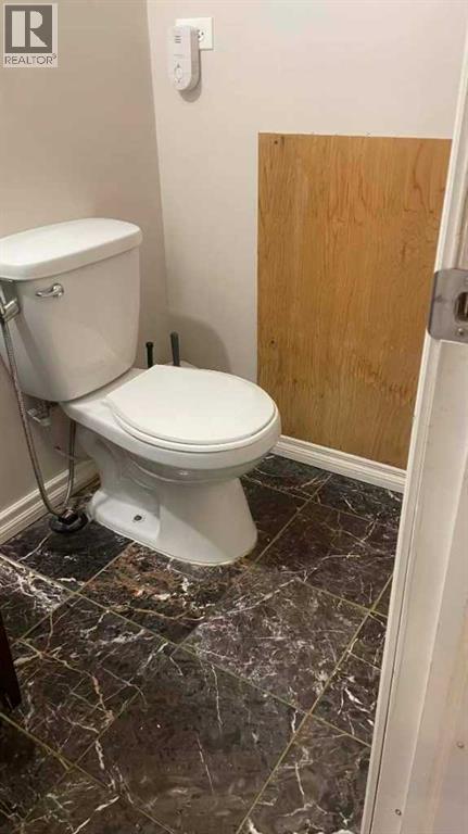 3727 Valdes Place Nw, Calgary, Alberta  T2L 2A2 - Photo 19 - A2259312