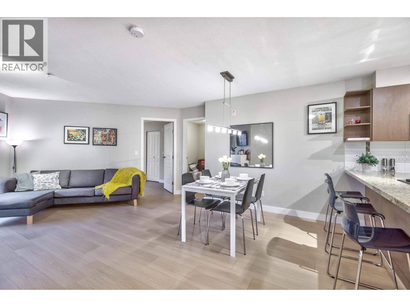 209 2088 Beta Avenue, Burnaby, British Columbia V5C 0C8 - Photo 5 - R3072755