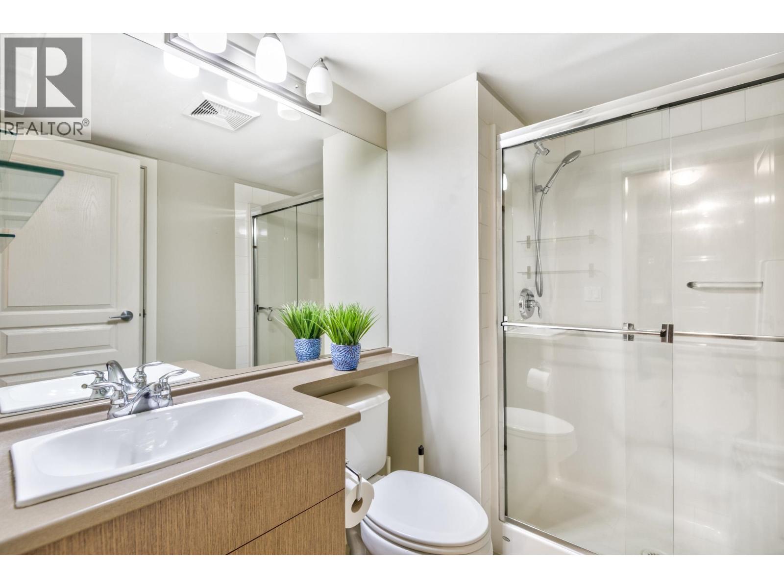 209 2088 Beta Avenue, Burnaby, British Columbia V5C 0C8 - Photo 16 - R3072755