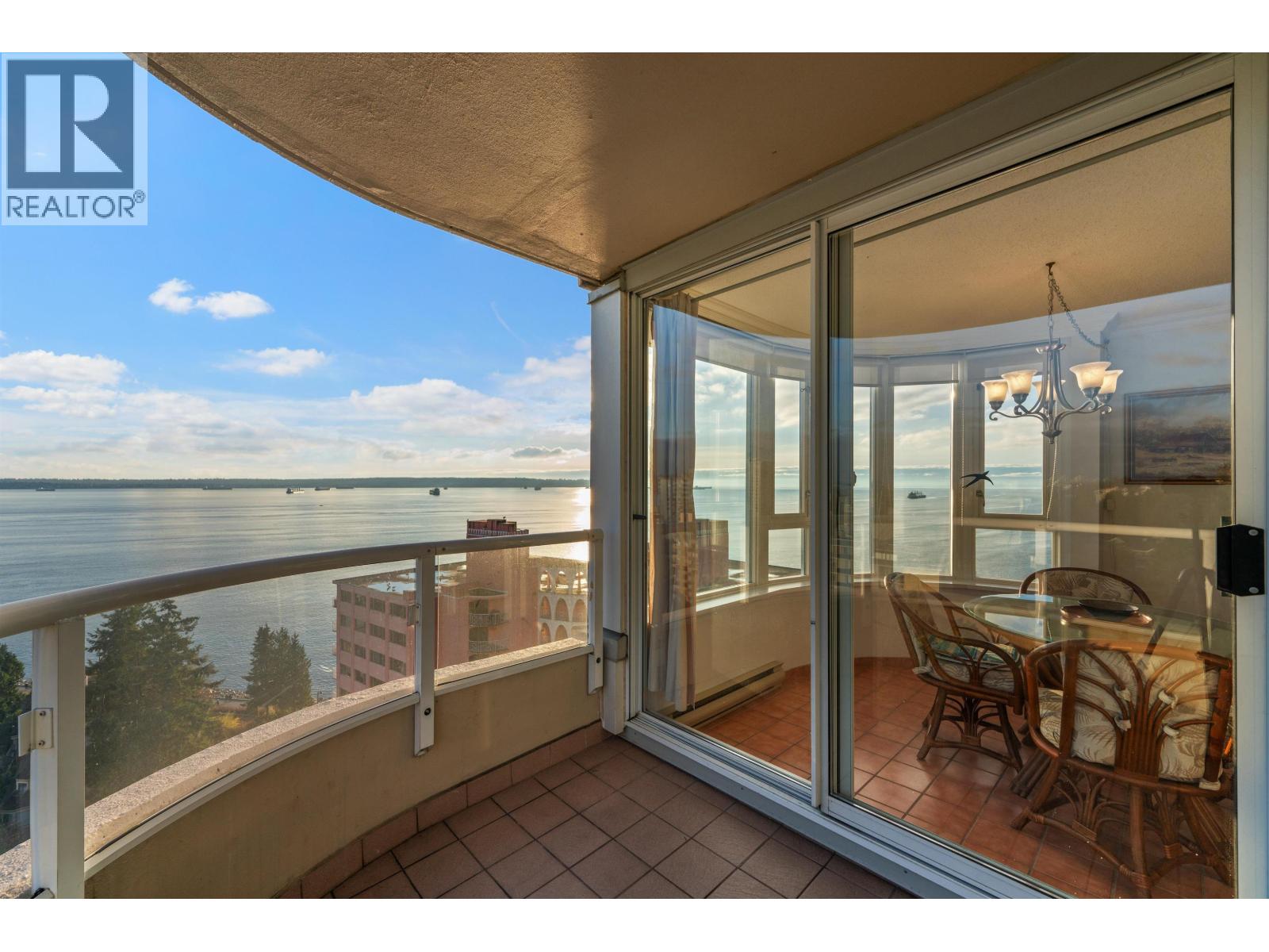 1601 2203 Bellevue Avenue, West Vancouver, British Columbia  V7V 4V7 - Photo 16 - R3072955