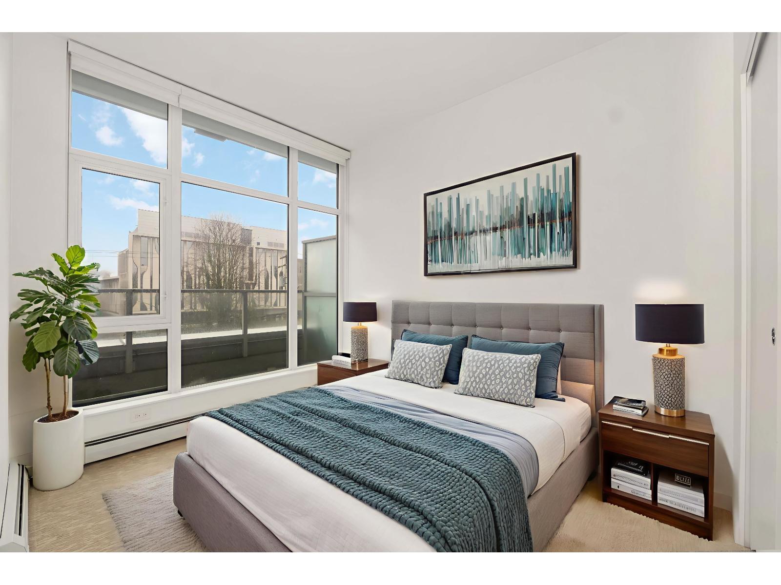 206 13350 Central Avenue, Surrey, British Columbia  V3T 0S1 - Photo 2 - R3072964