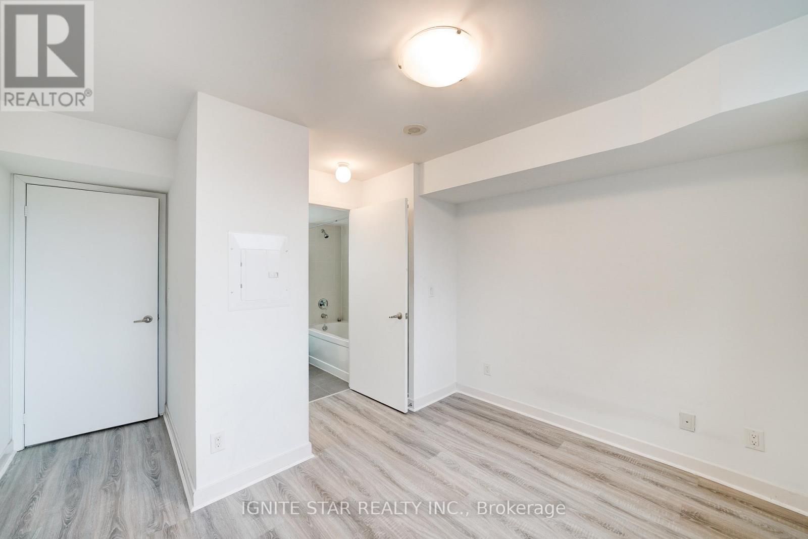 303 - 320 Richmond Street E, Toronto, Ontario  M5A 1P9 - Photo 7 - C12613274