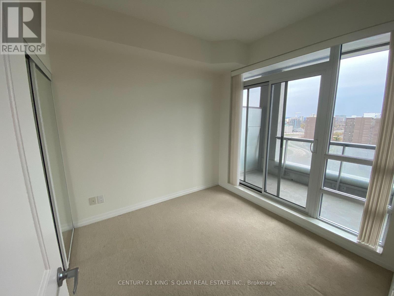 2004 - 30 Heron's Hill Way, Toronto, Ontario  M2J 0A7 - Photo 6 - C12613286