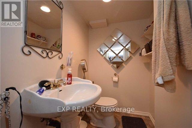 929 Ritson Road N, Oshawa, Ontario  L1G 6Z9 - Photo 15 - E12613212