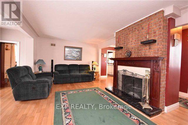 929 Ritson Road N, Oshawa, Ontario  L1G 6Z9 - Photo 7 - E12613212