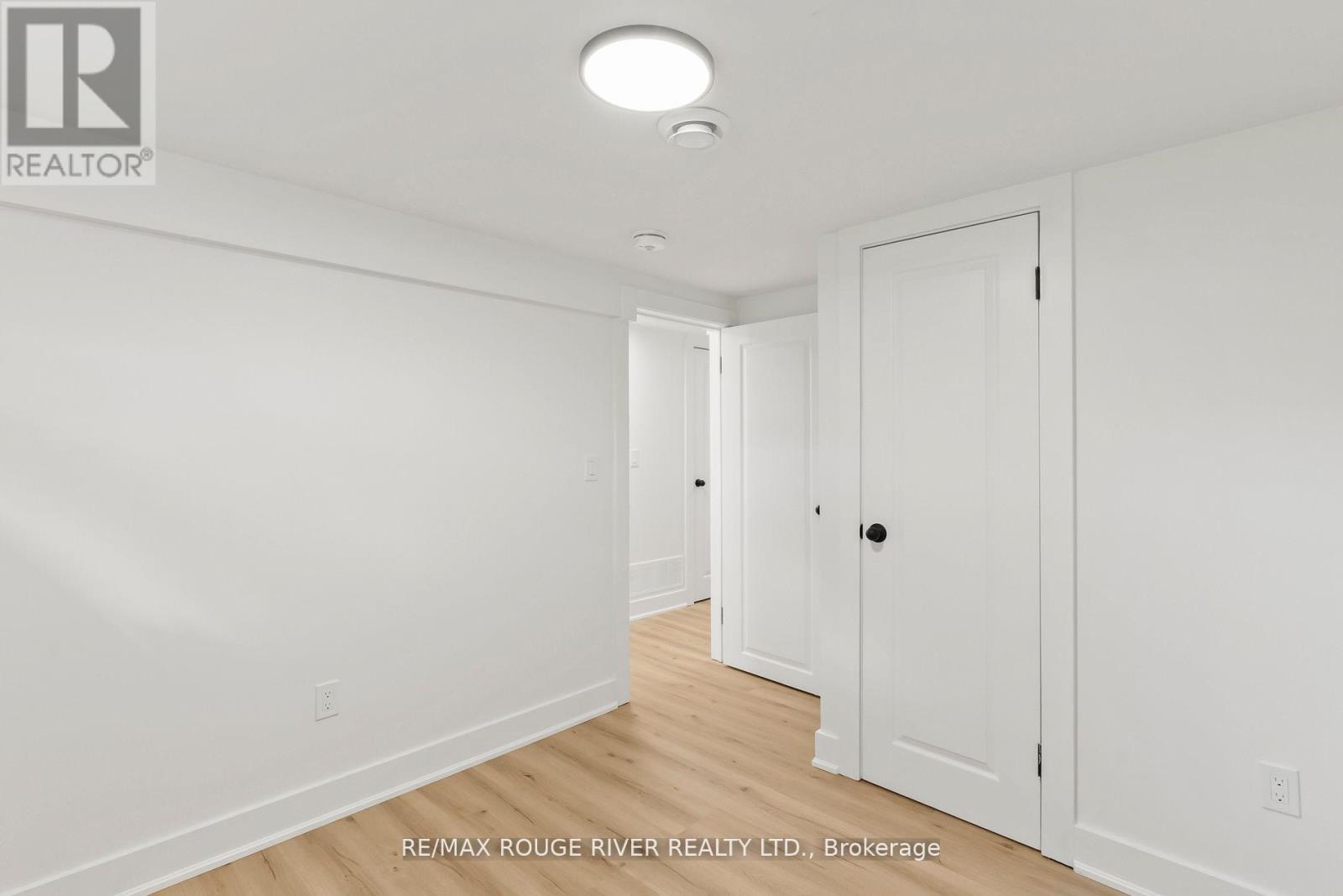 745 Glengrove Street, Oshawa, Ontario  L1J 5C5 - Photo 19 - E12613300