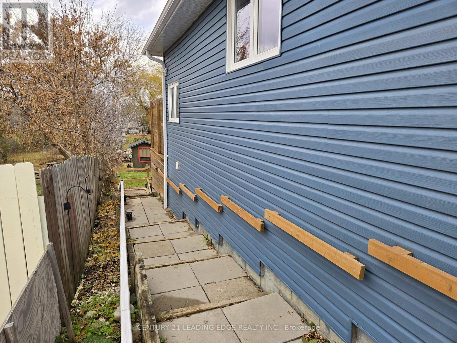 Bsmt - 276 Walter Drive, Georgina, Ontario  L4P 3A7 - Photo 4 - N12567096