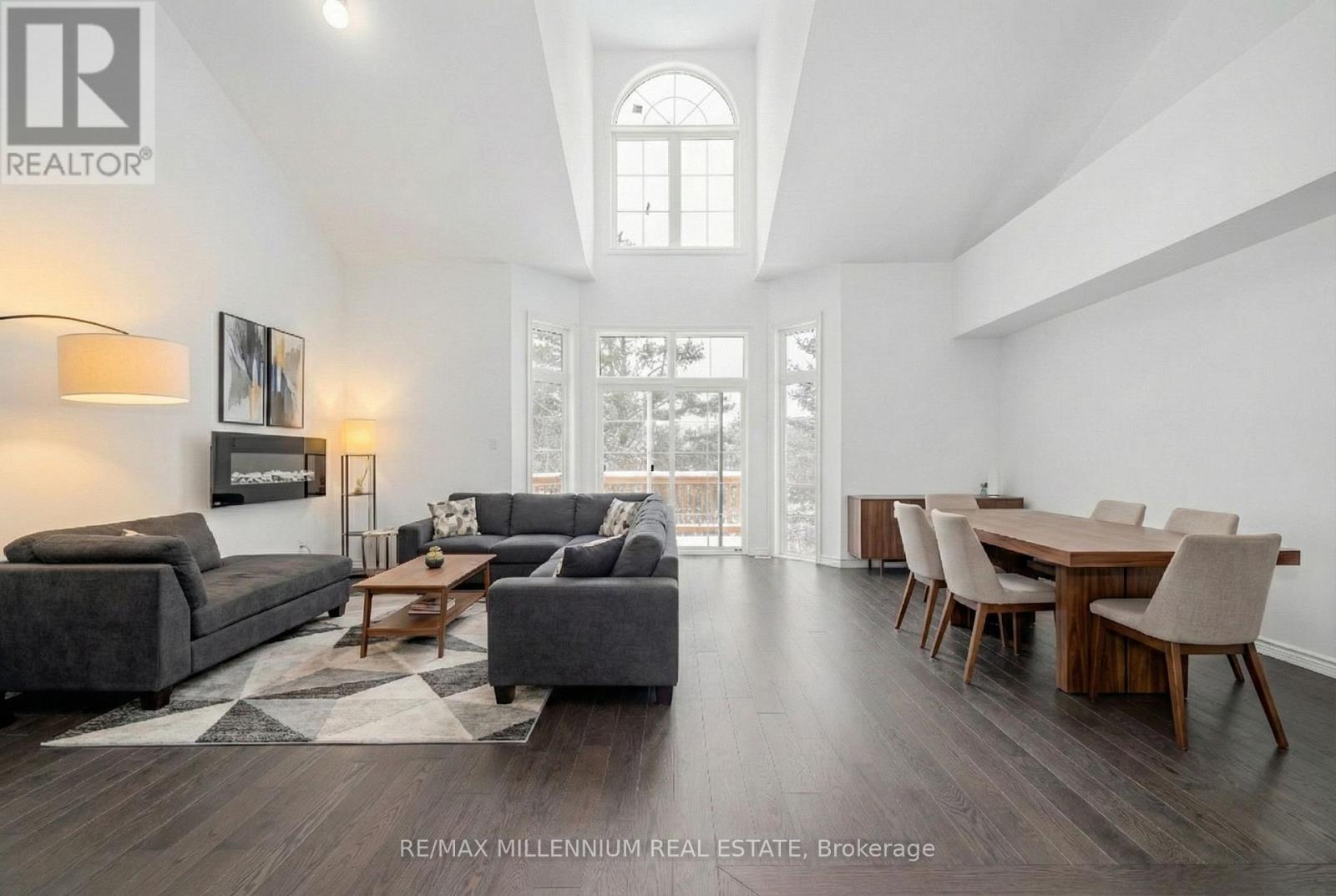 6 Turnberry Court, Bracebridge (Monck (Bracebridge)), Ontario  P1L 0N5 - Photo 15 - X12608460