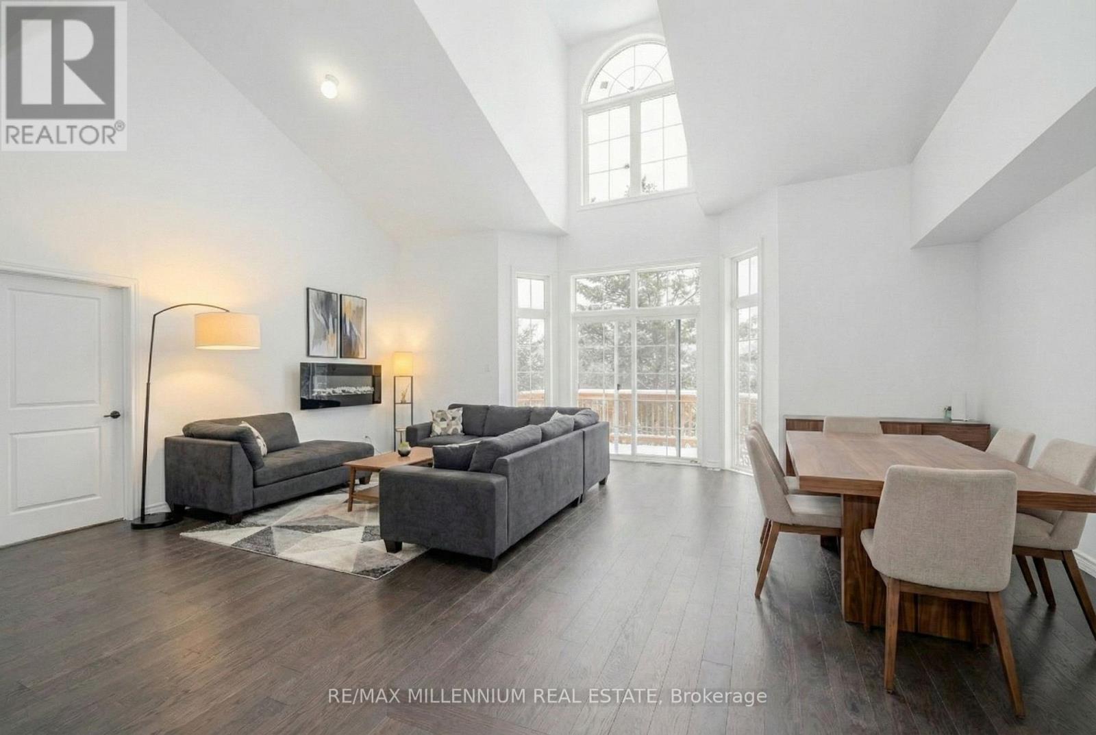 6 Turnberry Court, Bracebridge (Monck (Bracebridge)), Ontario  P1L 0N5 - Photo 14 - X12608460