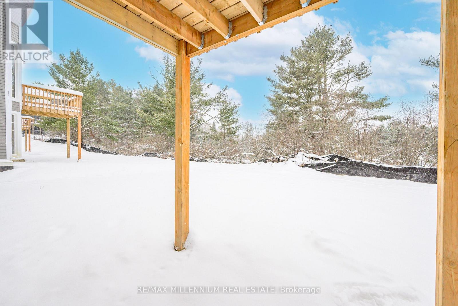 6 Turnberry Court, Bracebridge (Monck (Bracebridge)), Ontario  P1L 0N5 - Photo 38 - X12608460