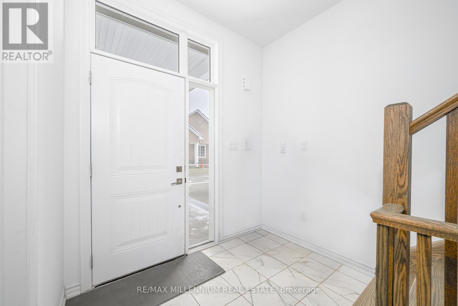 6 Turnberry Court, Bracebridge (Monck (Bracebridge)), Ontario  P1L 0N5 - Photo 6 - X12608460