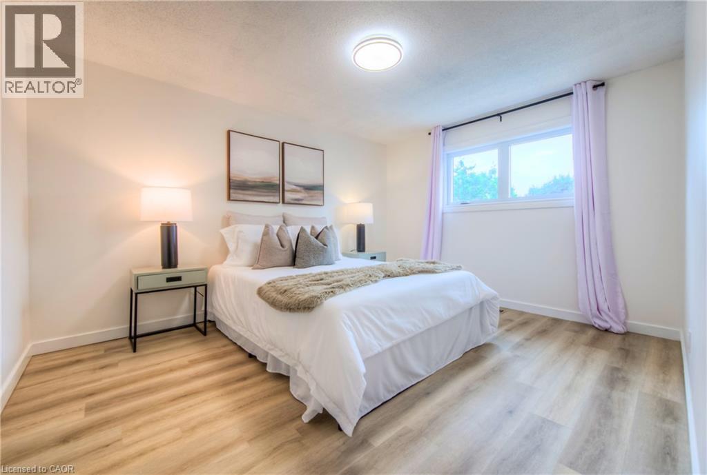 243 Highview Drive, Kitchener, Ontario  N2N 2K6 - Photo 22 - 40793104