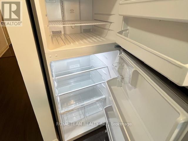 909 - 20 N Park Road, Vaughan, Ontario  L4J 0G7 - Photo 8 - N12613204