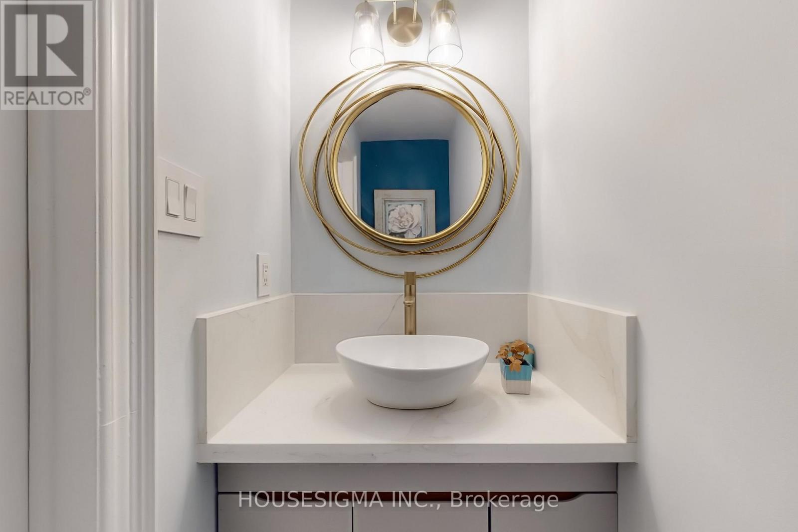 41 Underhill Crescent, Aurora, Ontario  L4G 5S3 - Photo 13 - N12613268