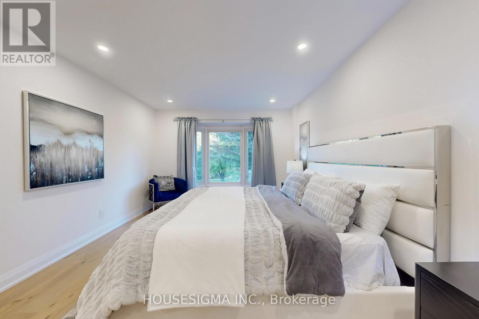 41 Underhill Crescent, Aurora, Ontario  L4G 5S3 - Photo 16 - N12613268