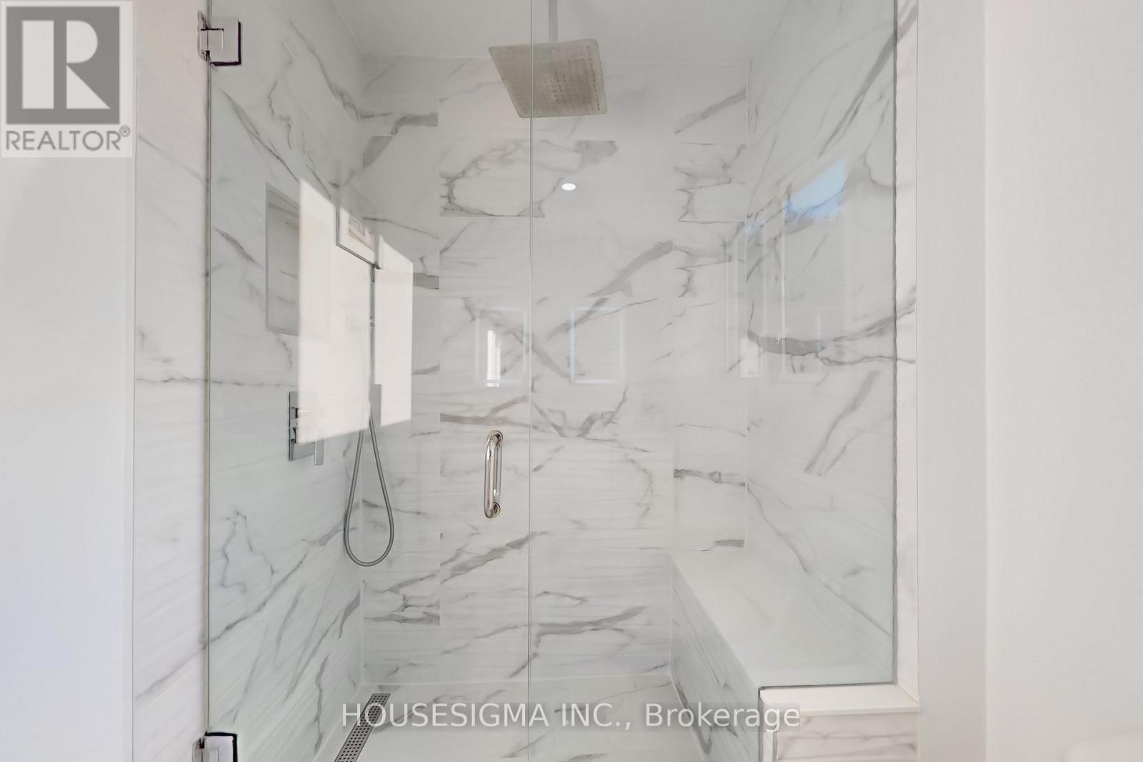 41 Underhill Crescent, Aurora, Ontario  L4G 5S3 - Photo 19 - N12613268