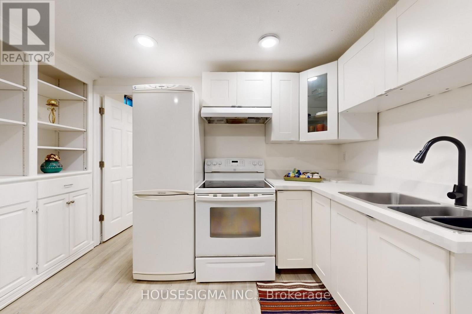 41 Underhill Crescent, Aurora, Ontario  L4G 5S3 - Photo 31 - N12613268